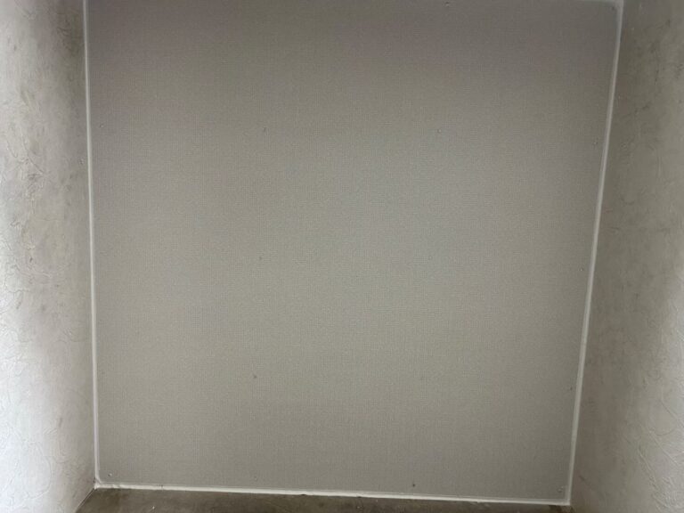 東京都板橋区　屋根カバー葺き+天窓撤去